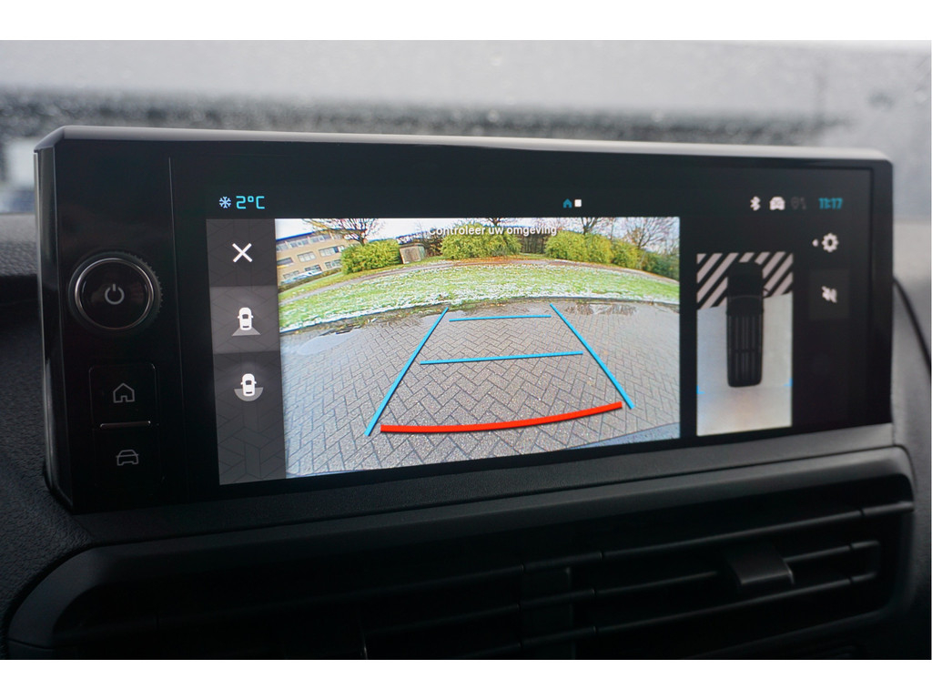 51730056-citroen-jumpy-13