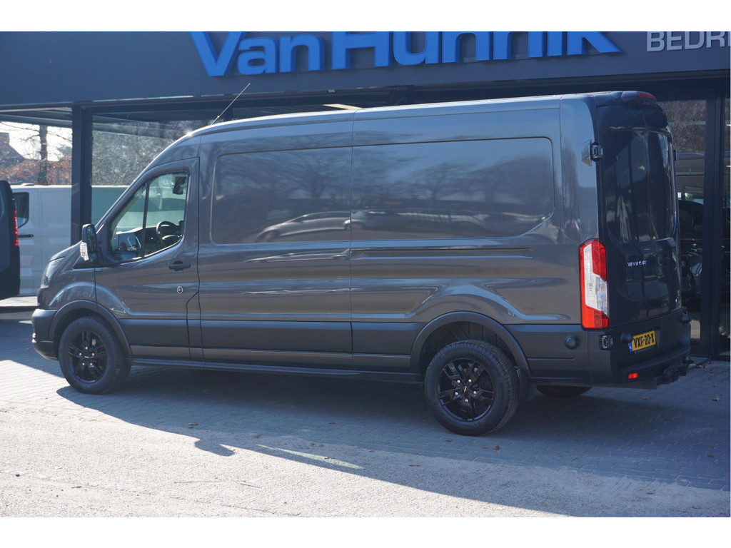 51755056-ford-transit-3