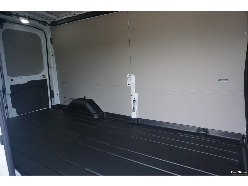 52166349-ford-transit-8