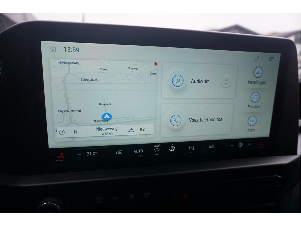 52369896-ford-transit-custom-11