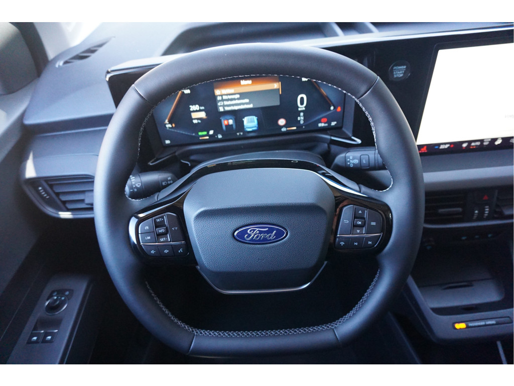 53308723-ford-transit-courier-9