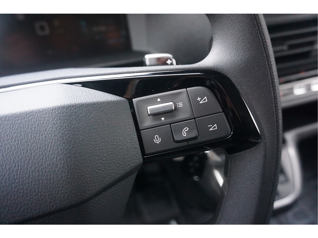 53363523-citroen-jumpy-17