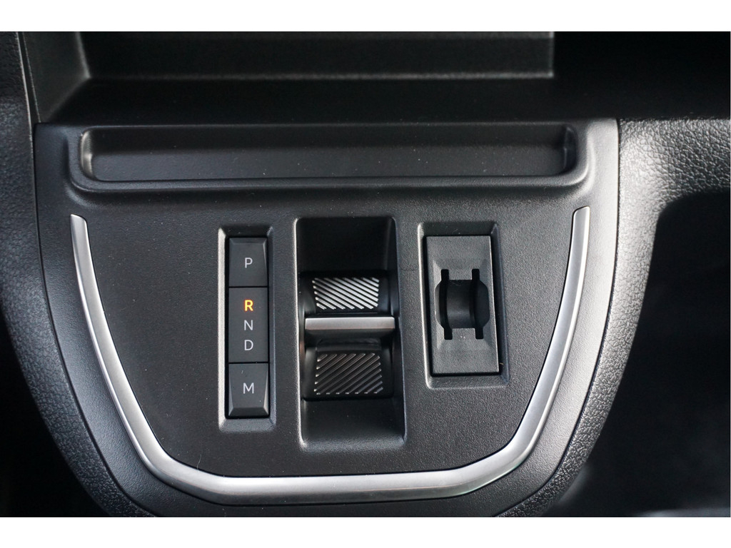 53363570-citroen-jumpy-15