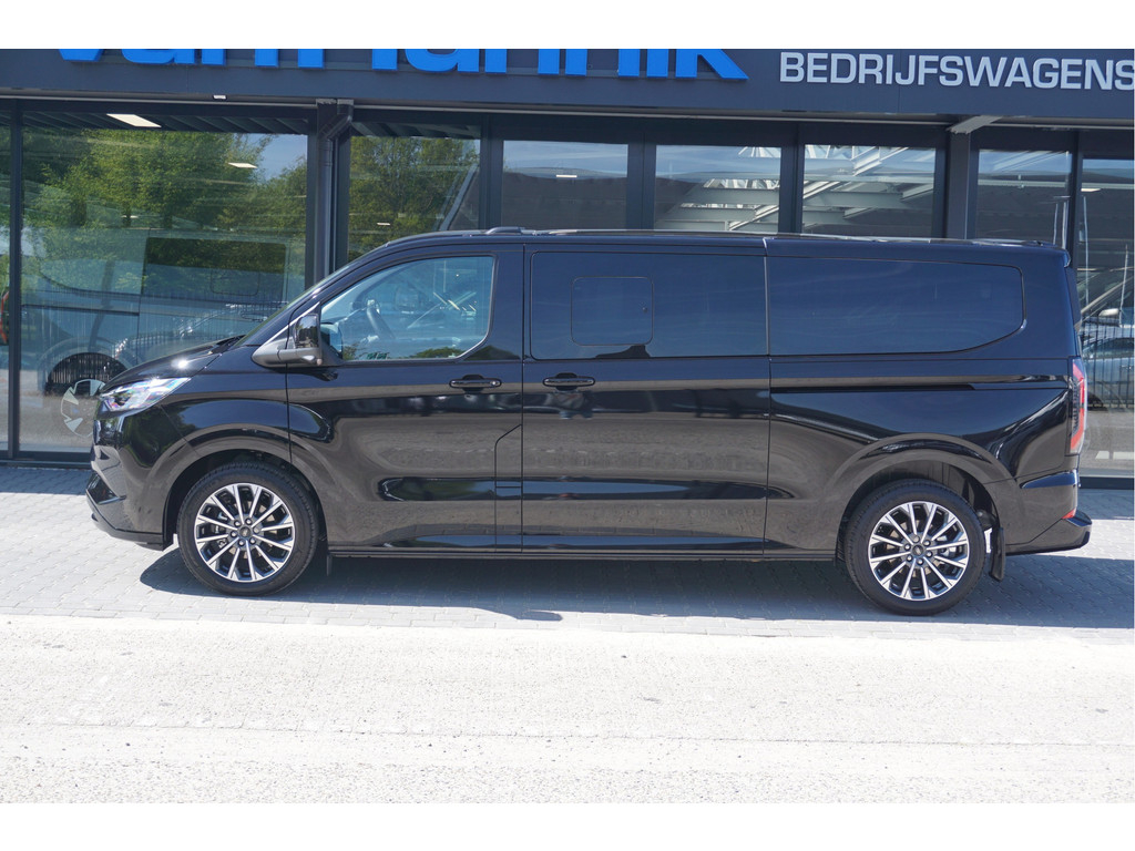 53908071-ford-transit-custom-2