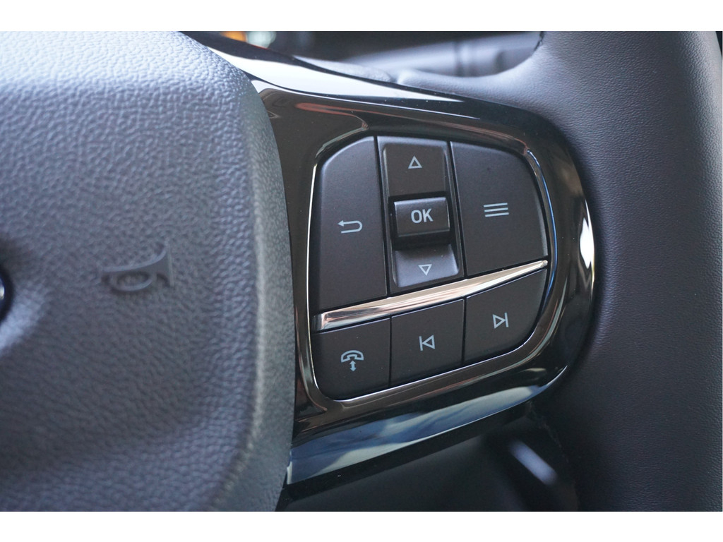 53909454-ford-transit-custom-23