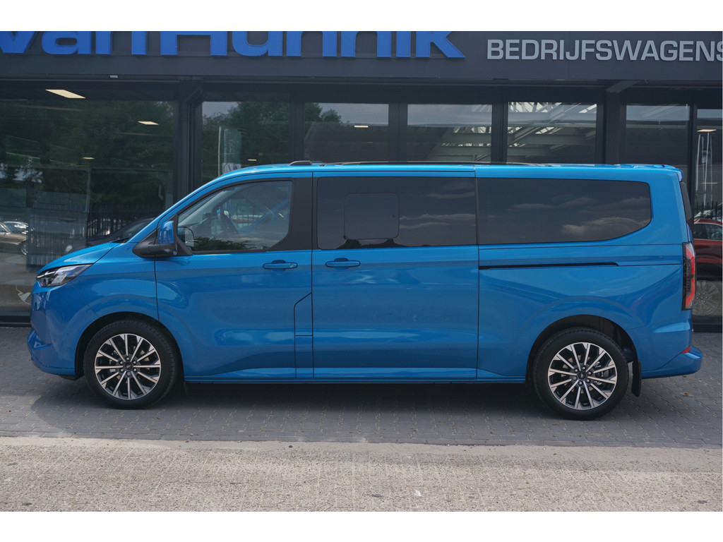 53909513-ford-transit-custom-2