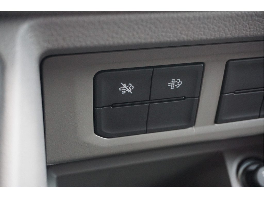 53985081-volkswagen-crafter-15