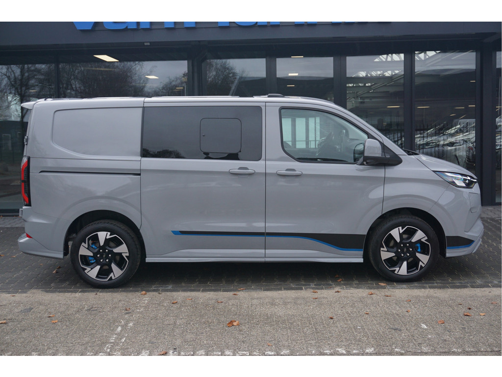 54934719-ford-transit-custom-5