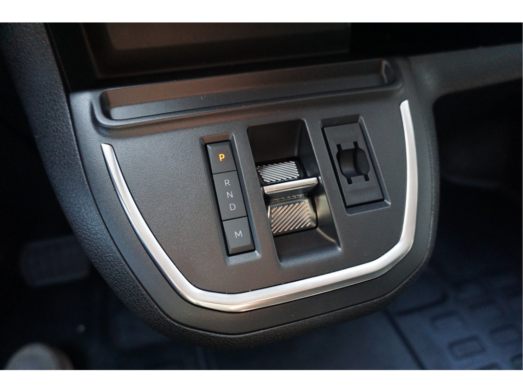 54949672-peugeot-expert-13