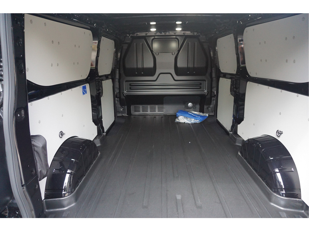55502184-ford-transit-custom-7
