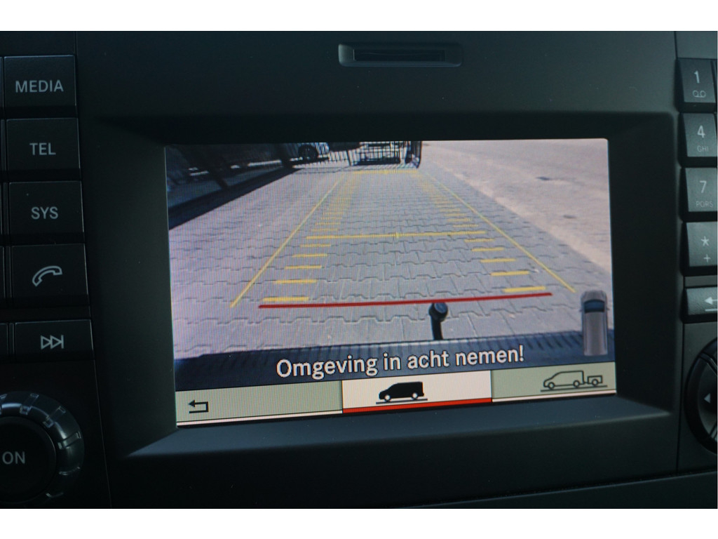 55645858-mercedes-benz-vito-14