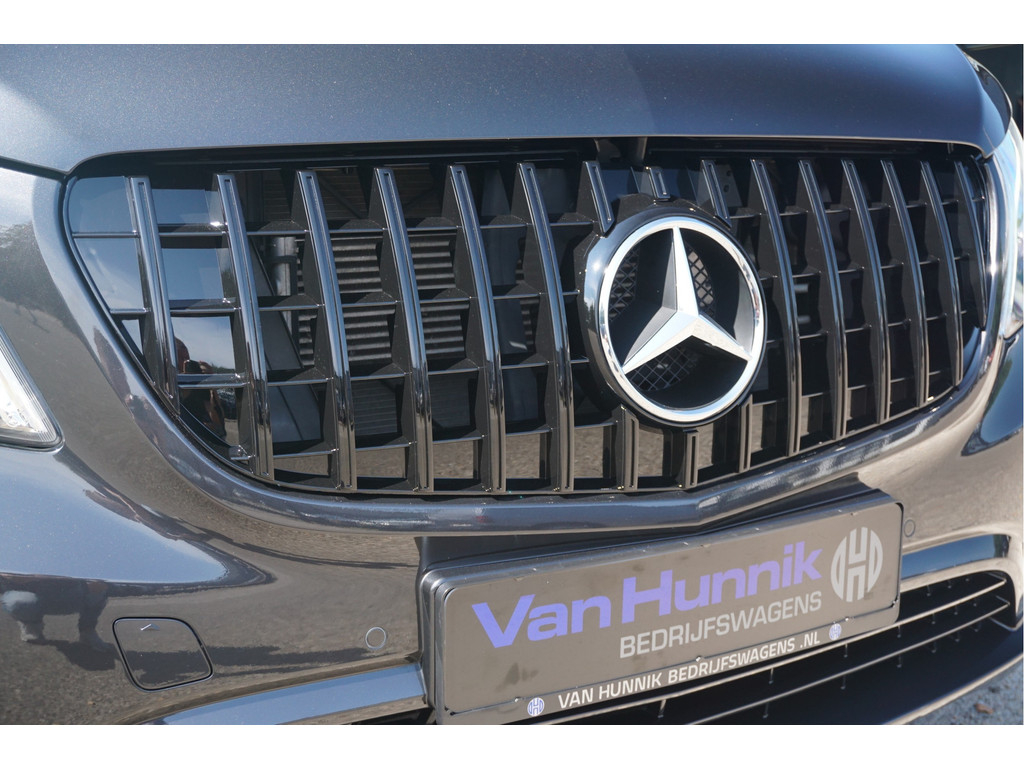 55645858-mercedes-benz-vito-21