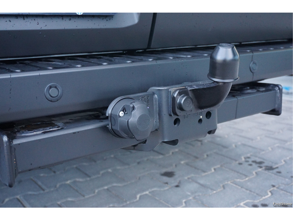 55652015-ford-transit-14