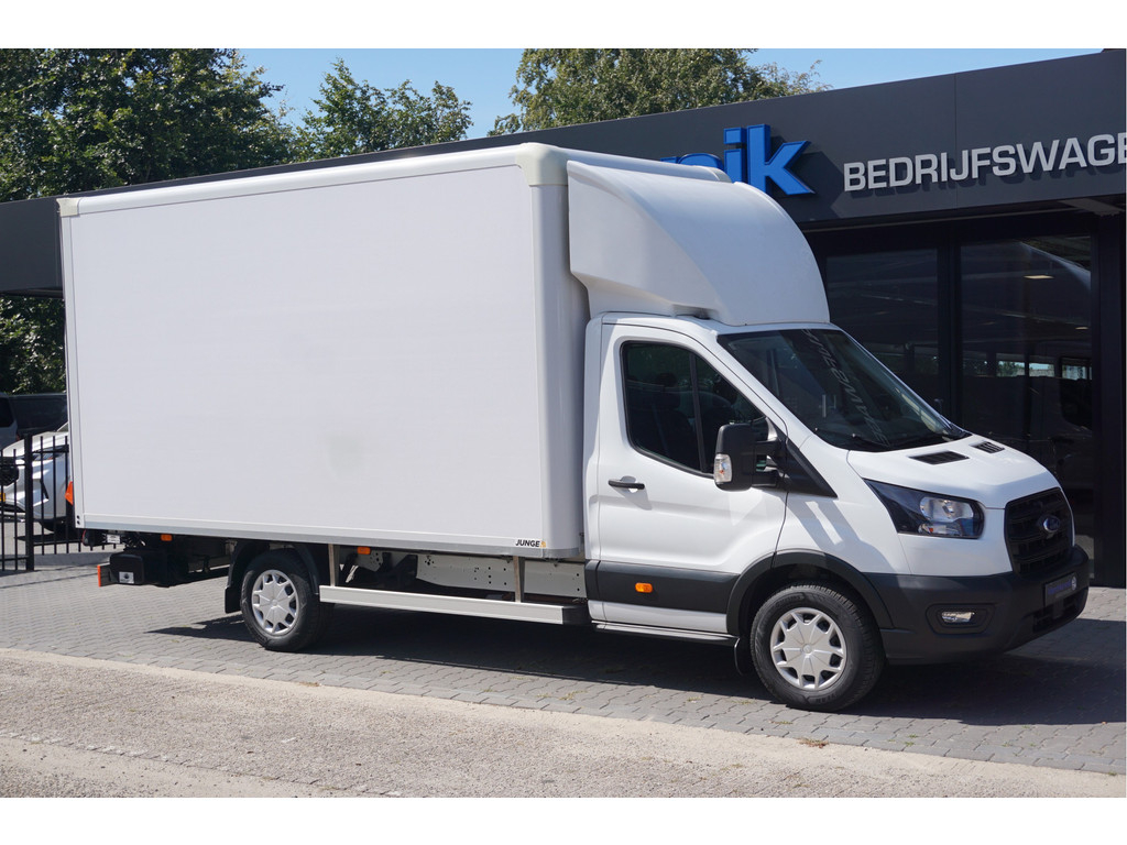 55885608-ford-transit-7