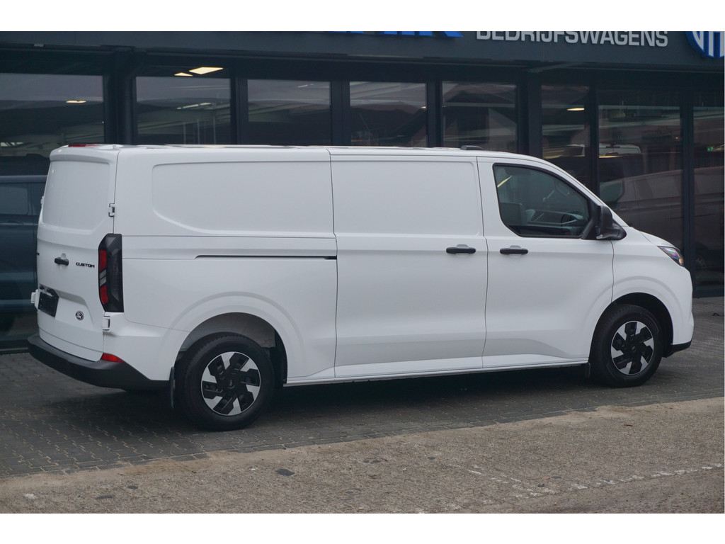 56253301-ford-transit-custom-4