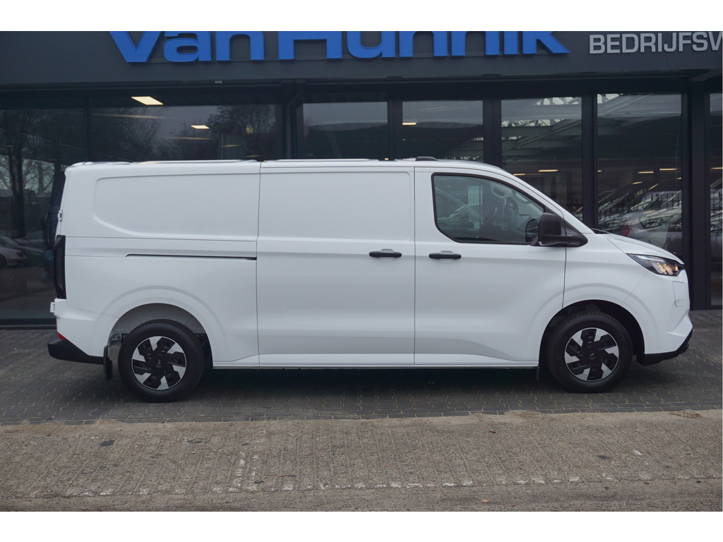 56253301-ford-transit-custom-5