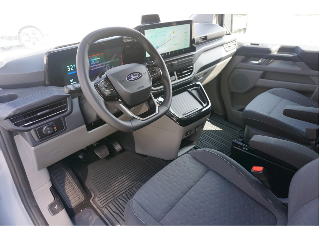56883058-ford-transit-custom-11