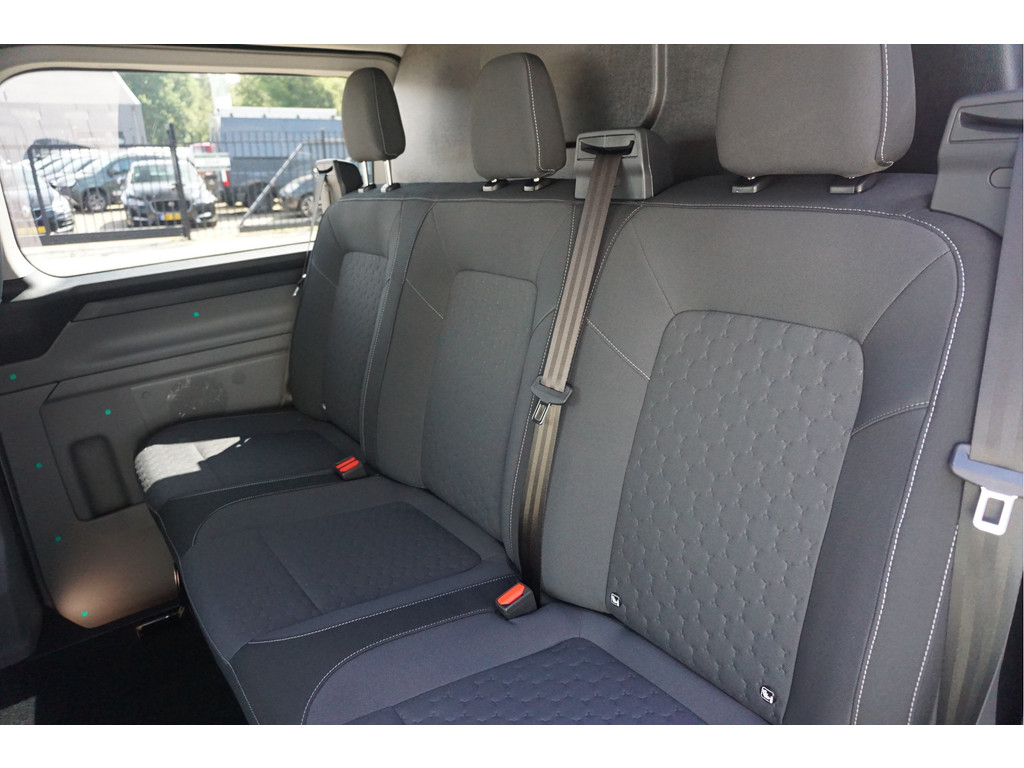 56883058-ford-transit-custom-20