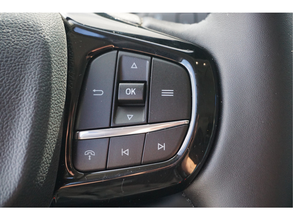 56883192-ford-e-transit-custom-15
