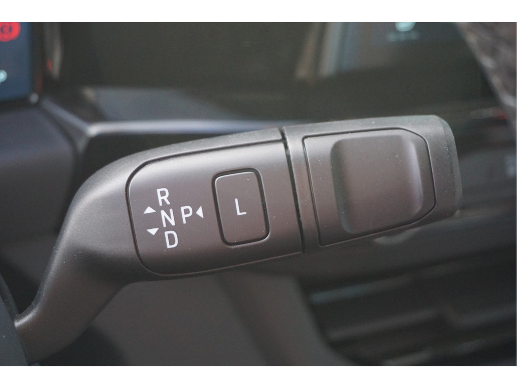 56883192-ford-e-transit-custom-16