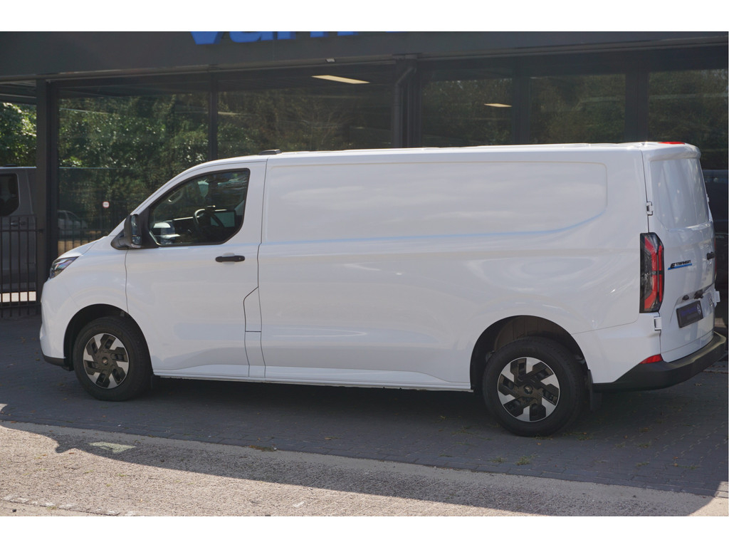56883252-ford-transit-custom-3