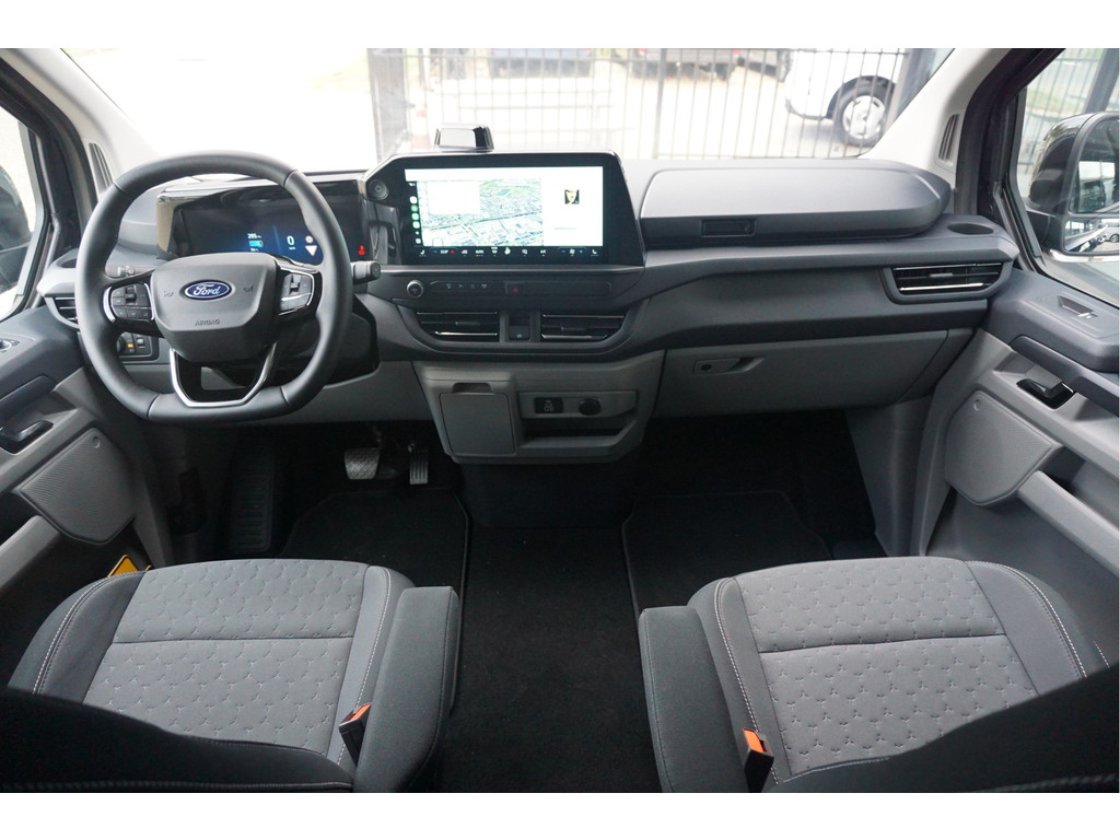 56894734-ford-transit-custom-12