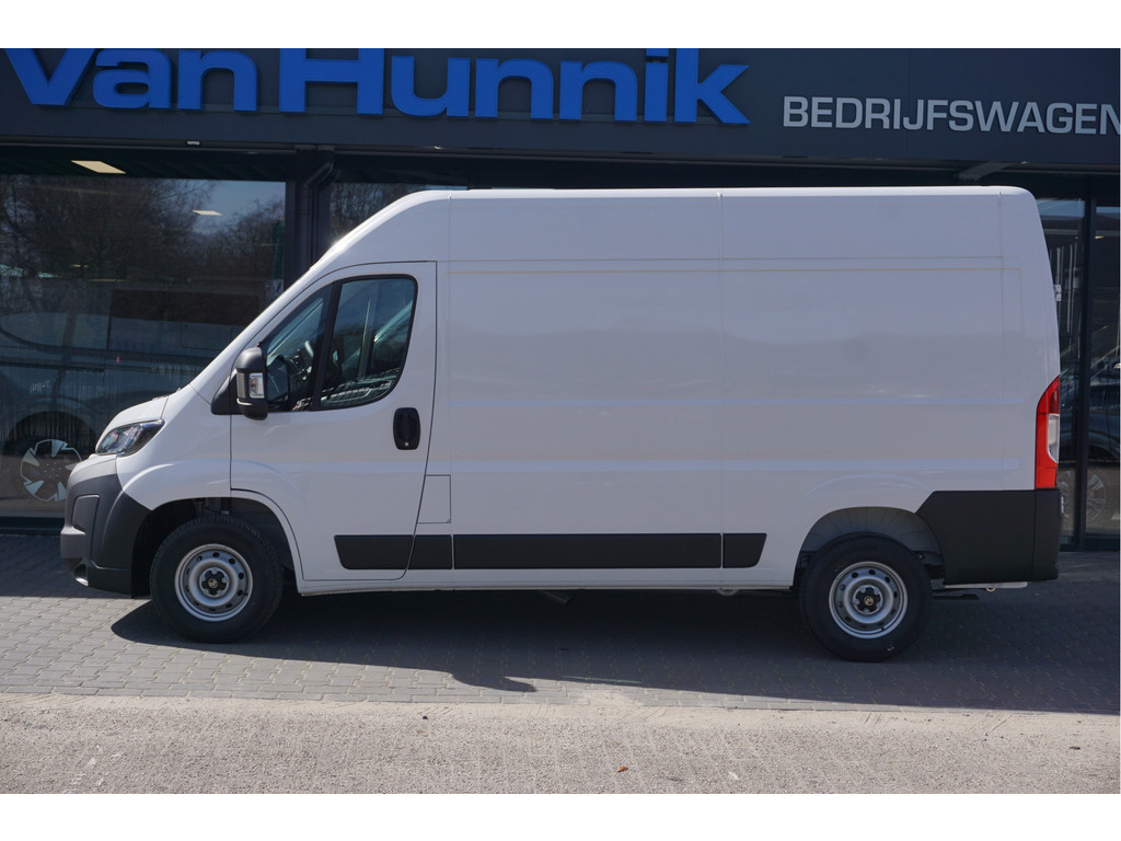 57089027-citroen-jumper-2