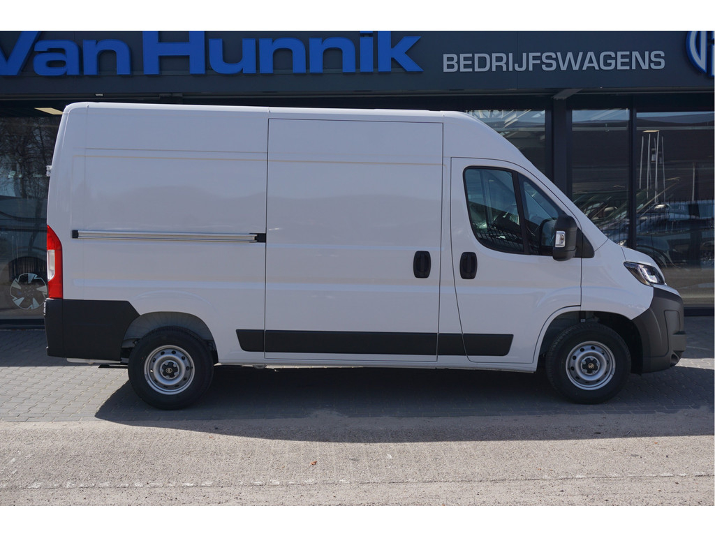 57089058-citroen-jumper-6