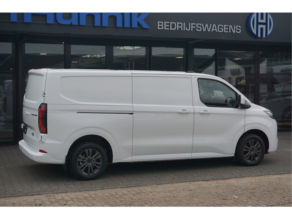 57097188-ford-e-transit-custom-4