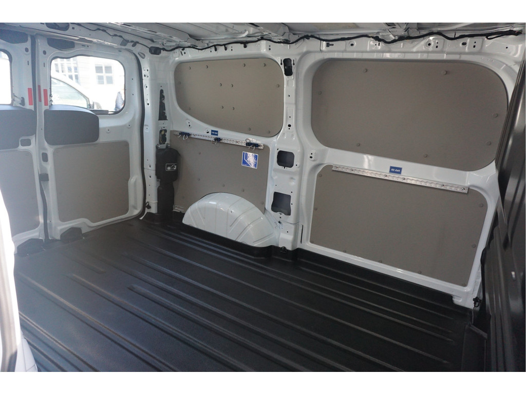 57540204-ford-transit-custom-8