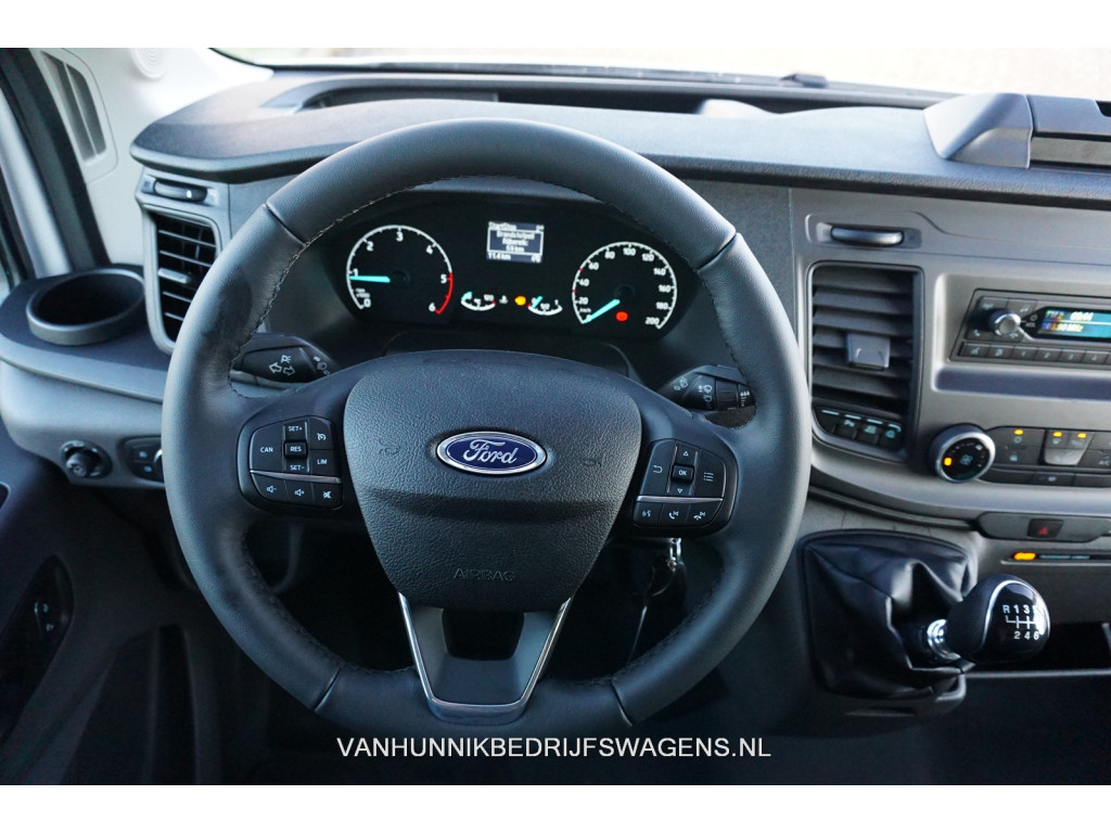 57744956-ford-transit-8