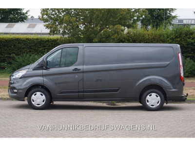 33992100-ford-transit-custom-2