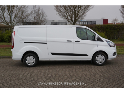 34573731-ford-transit-custom-3