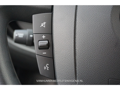 35569490-opel-movano-14