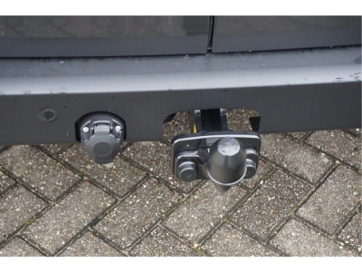 37400227-ford-transit-custom-16