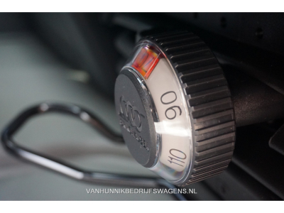 38016621-volkswagen-crafter-19