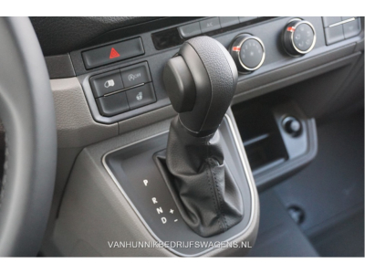 38016629-volkswagen-crafter-14