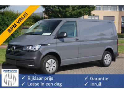 38921718-volkswagen-transporter-1