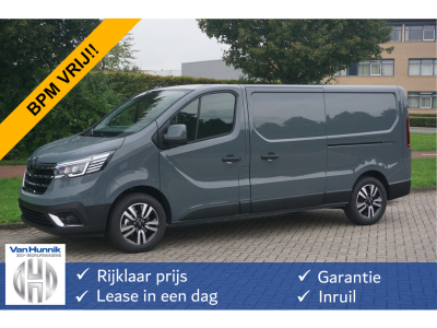 40347809-renault-trafic-1