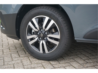 40347809-renault-trafic-20