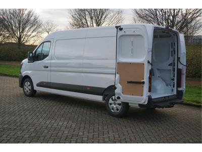 41226645-renault-master-4