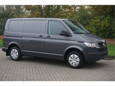 41241034-volkswagen-transporter-6