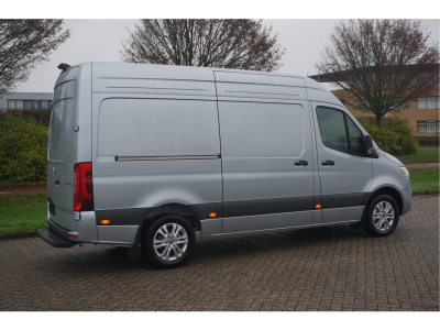41797120-mercedes-benz-sprinter-4
