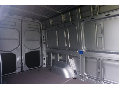 41797120-mercedes-benz-sprinter-8