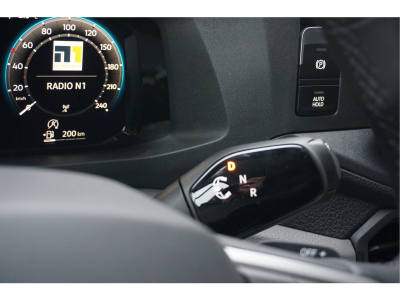 41832414-volkswagen-crafter-17