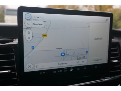 42128389-ford-transit-11