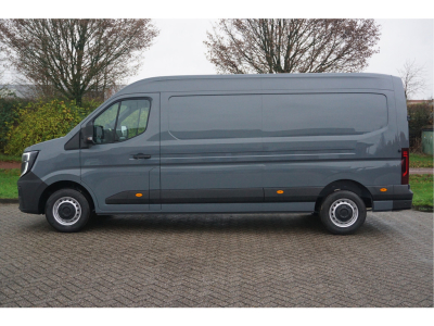 42230976-renault-master-2