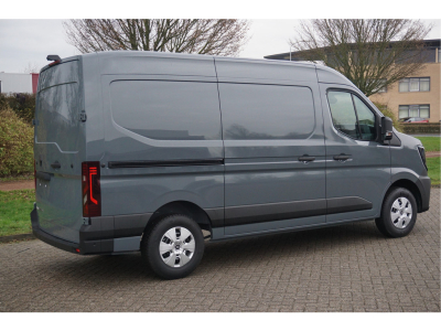 42464875-renault-master-4