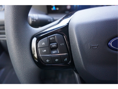 42668948-ford-transit-custom-15