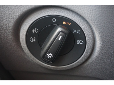 42769760-volkswagen-crafter-18